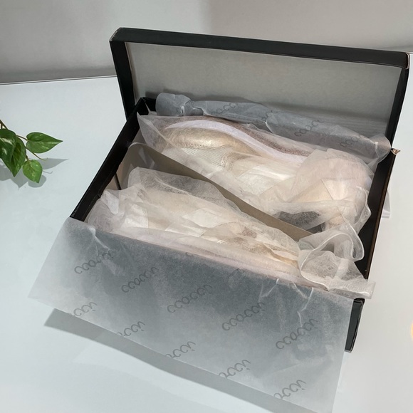 Monochromatic Metallic Champagne Retro Runner Sneakers - Picture 9 of 12